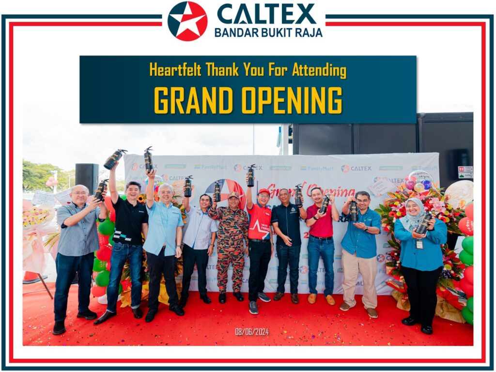 Euronet opens a new ATM at the new Caltex outlet at Bandar Bukit Raja.